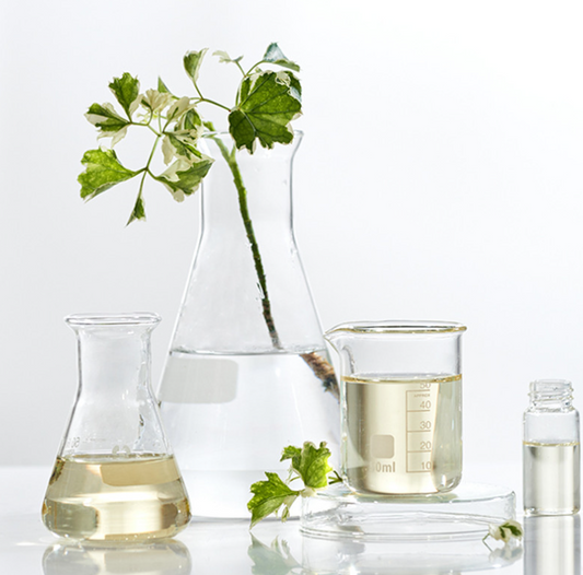 Clean Beauty, Korean Style: Why “Minimal Ingredients” Are the New Luxury