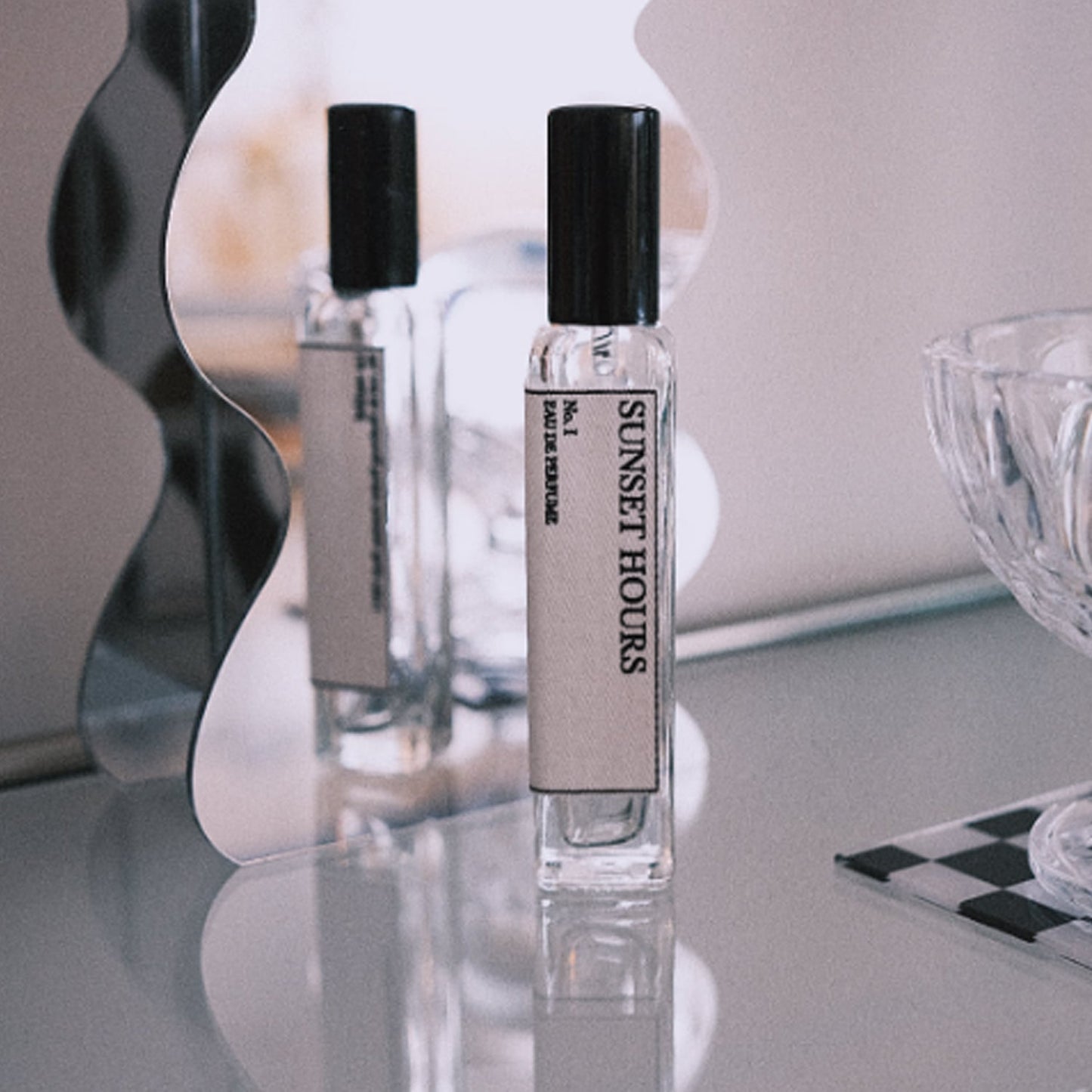 LA VARIETE LVA Ⅰ SUNSET HOURS PORTABLE 15ml