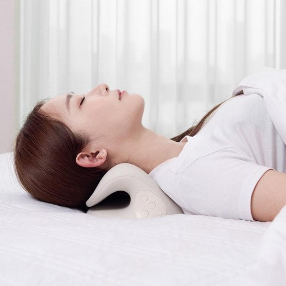 OA Wireless Neck Relaxer with Heating & EMS – USB Rechargeable