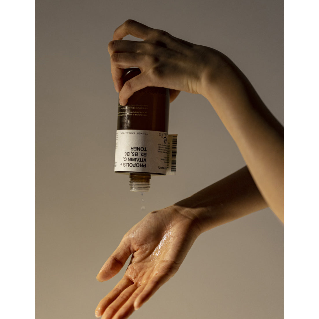 Toun28 Propolis + Vitamin C, B3, B5, B6 Balancing Toner 250ml - KLO