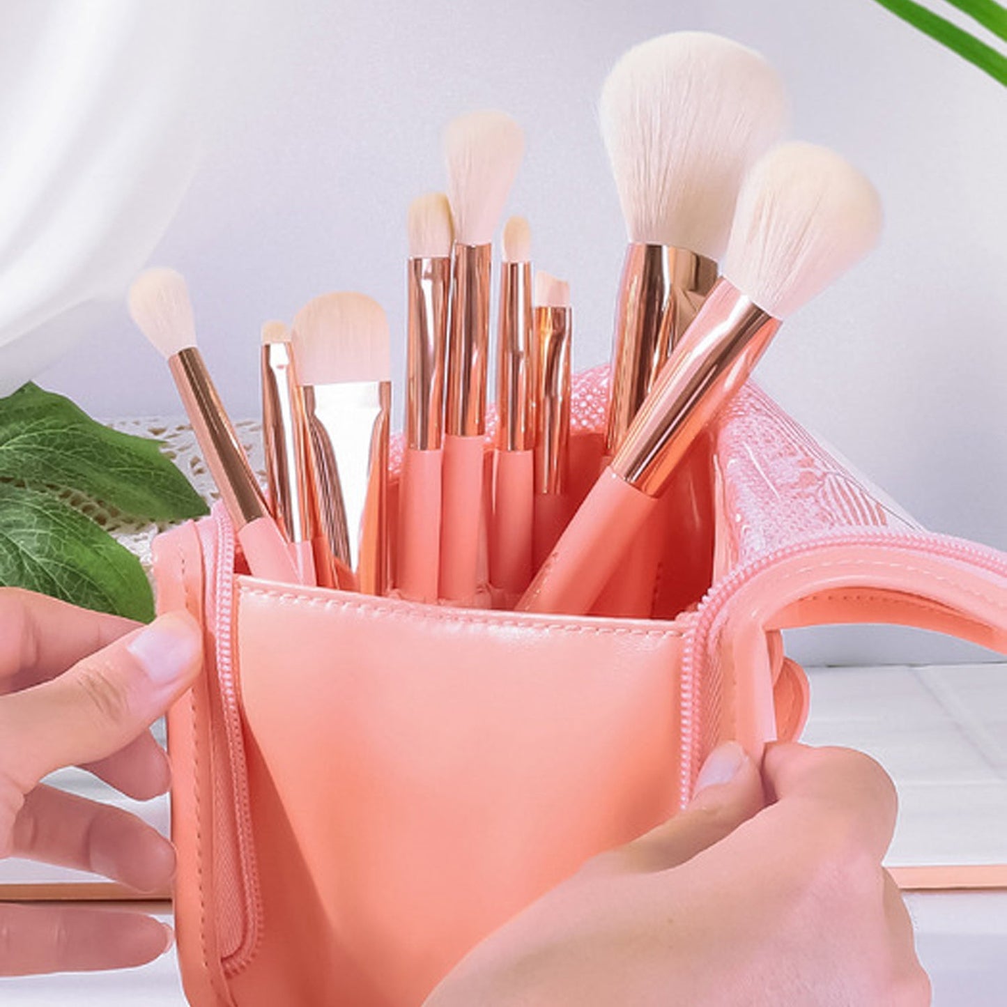 Coringco Rose Book Watercolor Brush Set 9PCS (+ Pouch)
