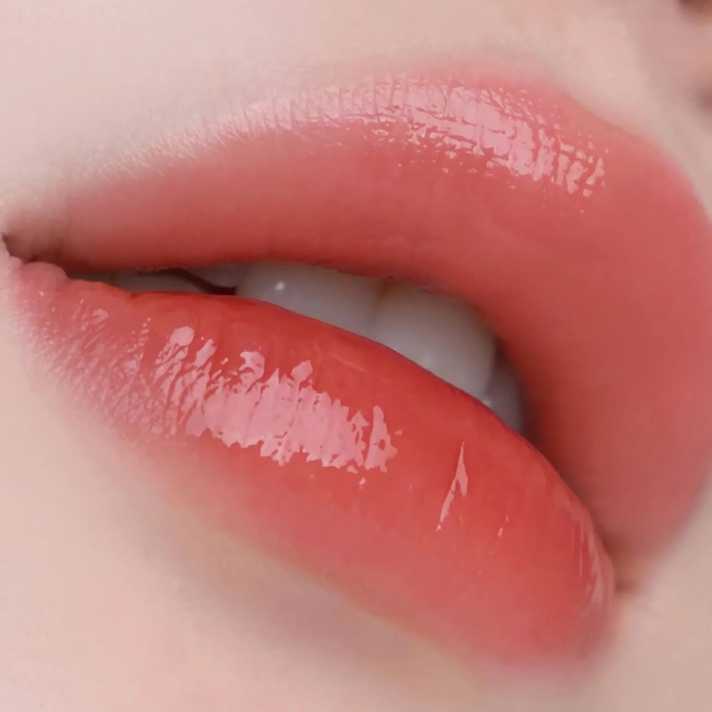 Ameli Narcissism Lip Tint 4.5g in 723 Tastin Shade.