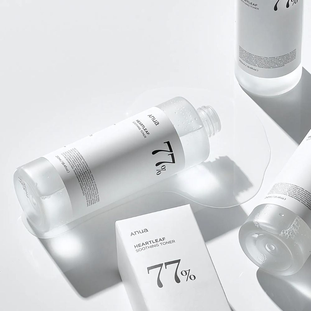 The heartleaf extract, known for its anti-inflammatory and antibacterial properties, helps to reduce redness and calm the skin while providing essential hydration.