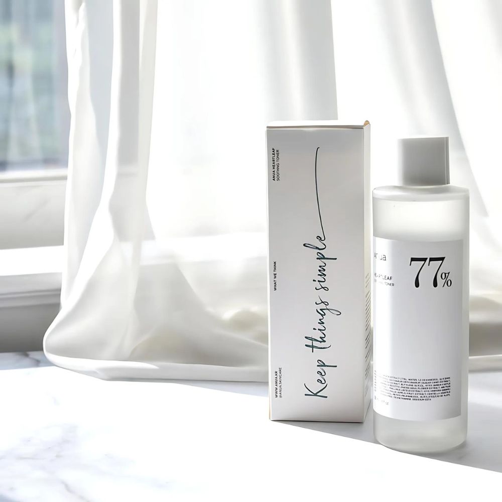 This toner is designed to soothe and balance the skin, making it ideal for sensitive or irritated skin.