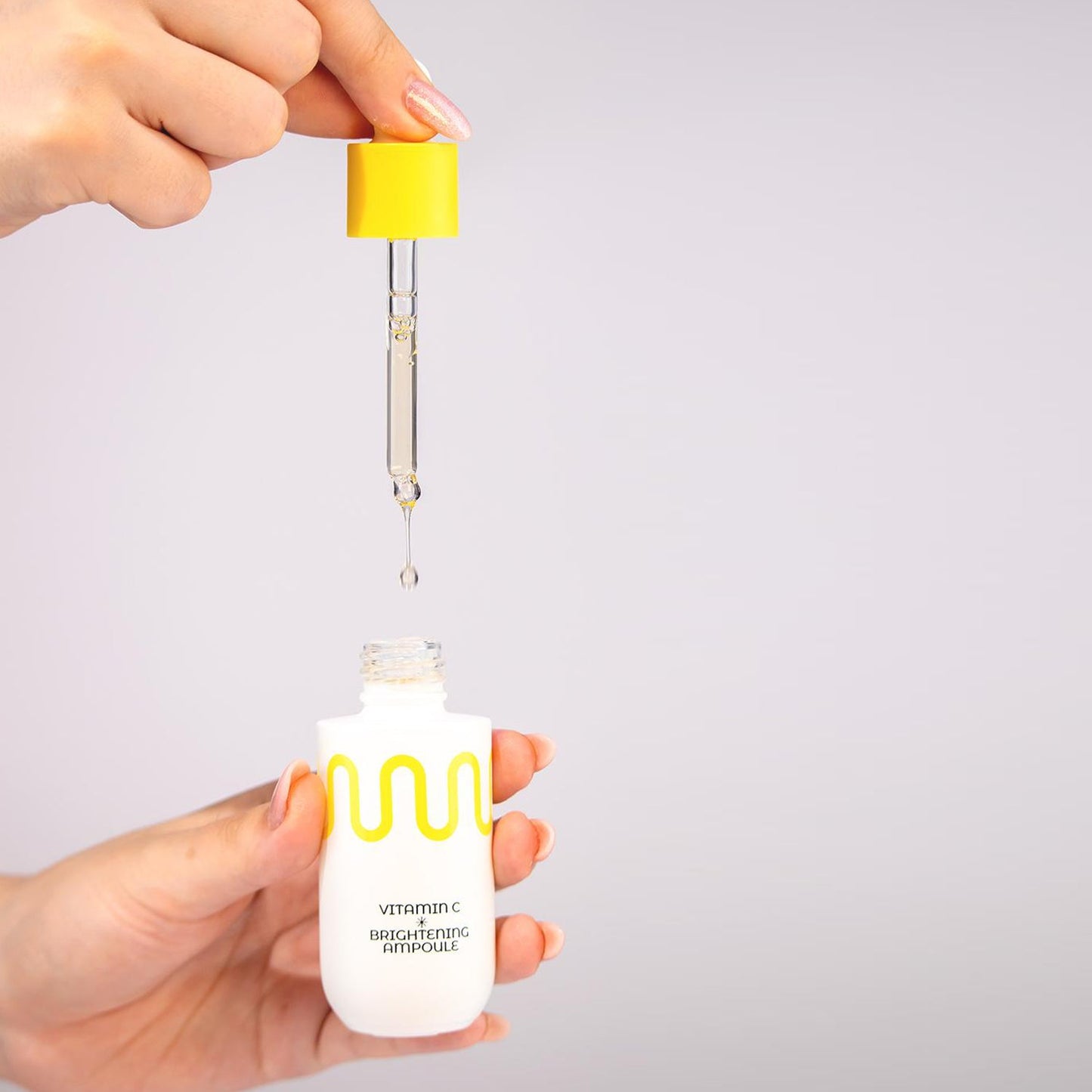 COMMONLABS Vitamin C Brightening Ampoule 30ml