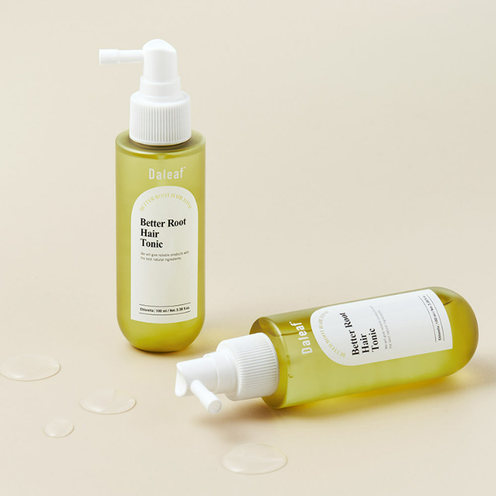 Enriched with chlorella, this tonic helps to strengthen hair roots and improve overall scalp health.