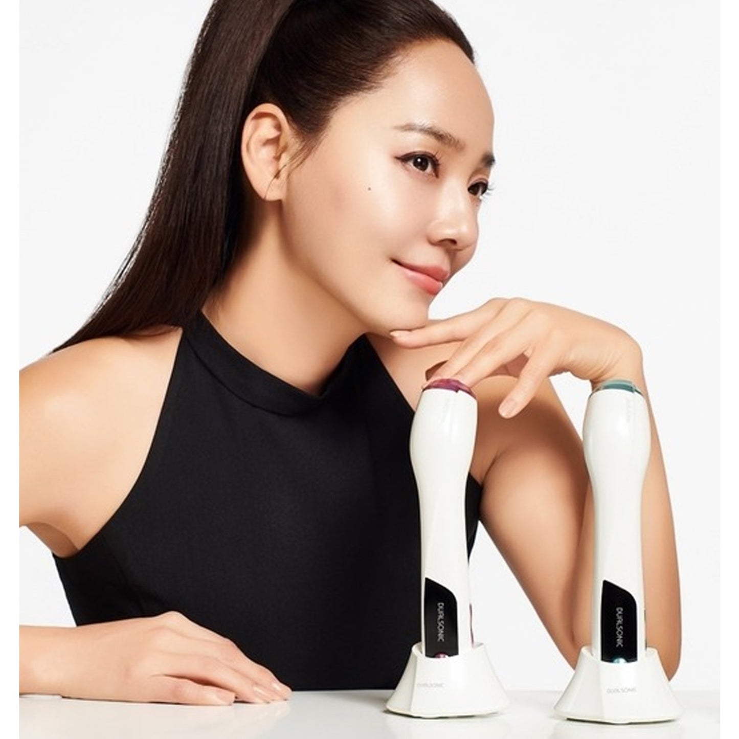 Dualsonic Focused Ultrasound Effect Beauty Device