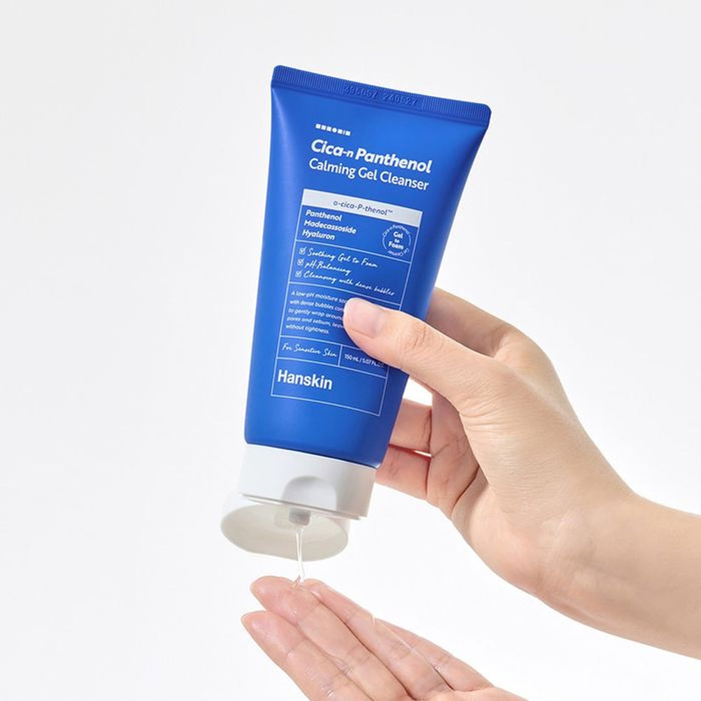 Hanskin Cica Panthenol Calming Gel Cleanser 150ml