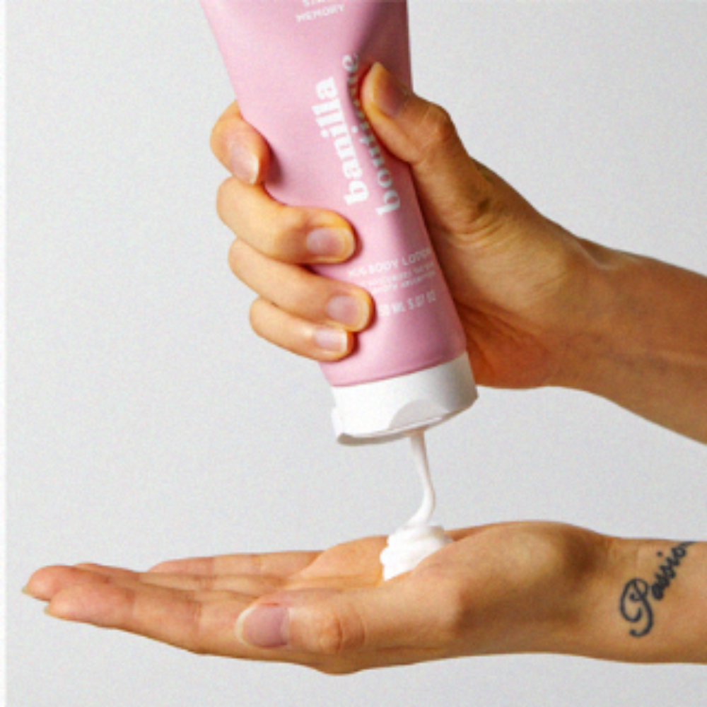 MANYO FACTORY Banilla Boutique Hug Perfume Body Lotion 150ml / Body Wash 500ml