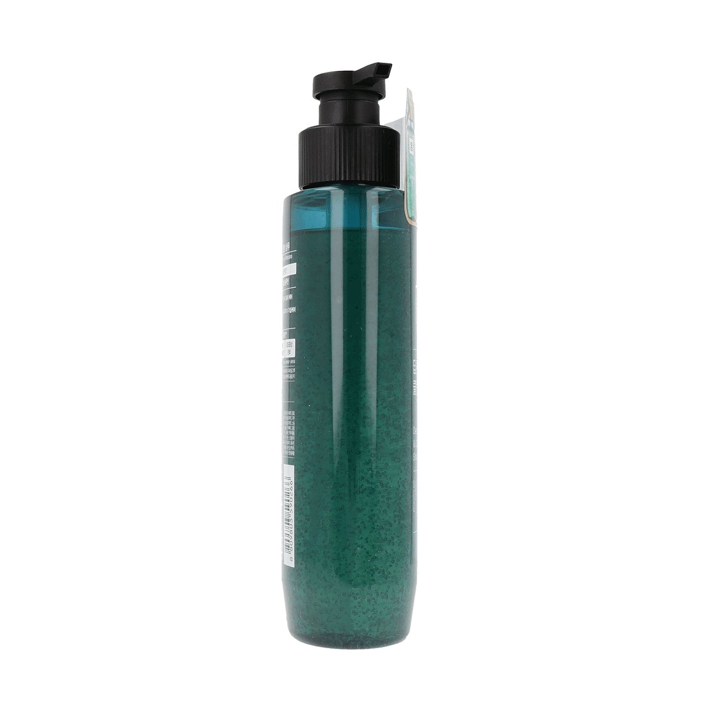Provides a refreshing and cooling effect, soothing the scalp.