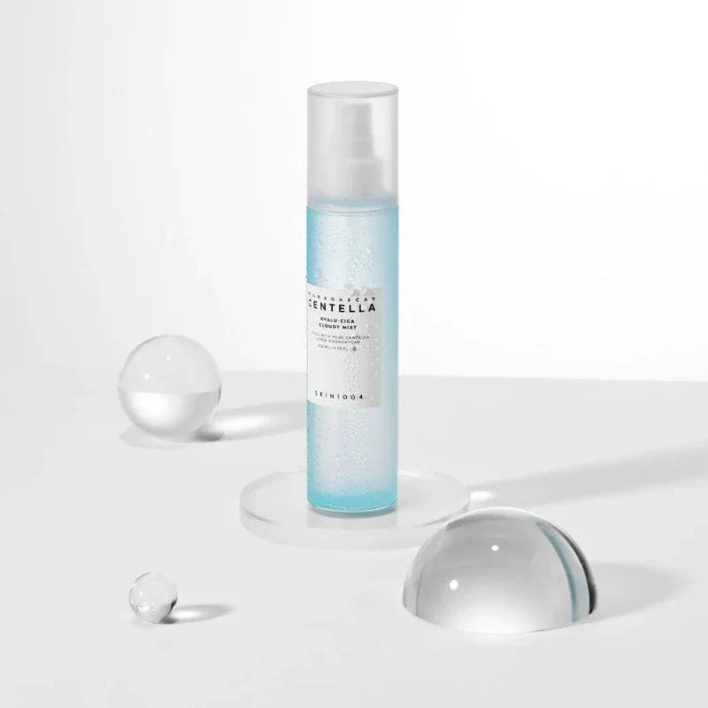 Features Centella Asiatica extract known for its soothing and healing properties.