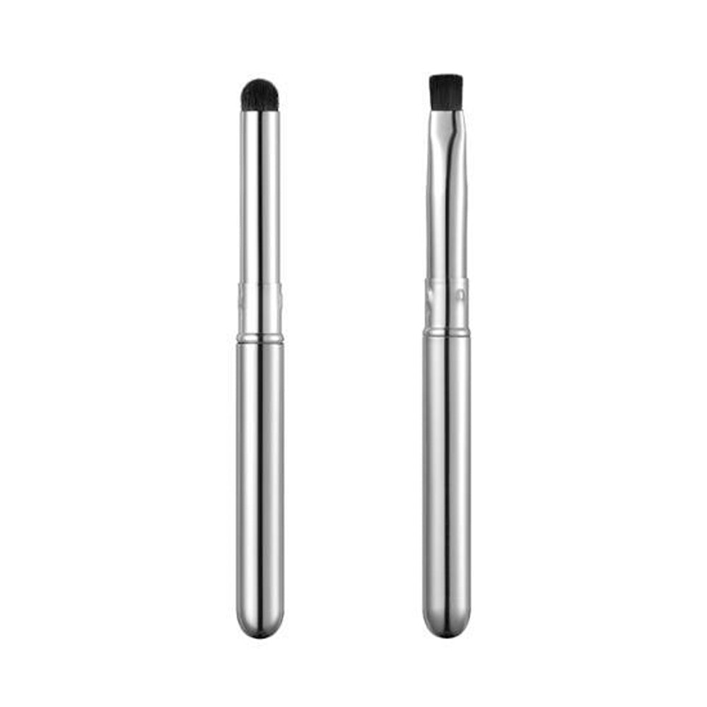 Discover the versatility of the STUDIO17 Portable Lip Brush, available in two types.