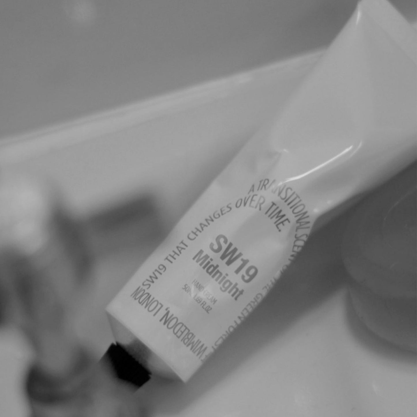 SW19 Midnight Hand Wash & Cream Set