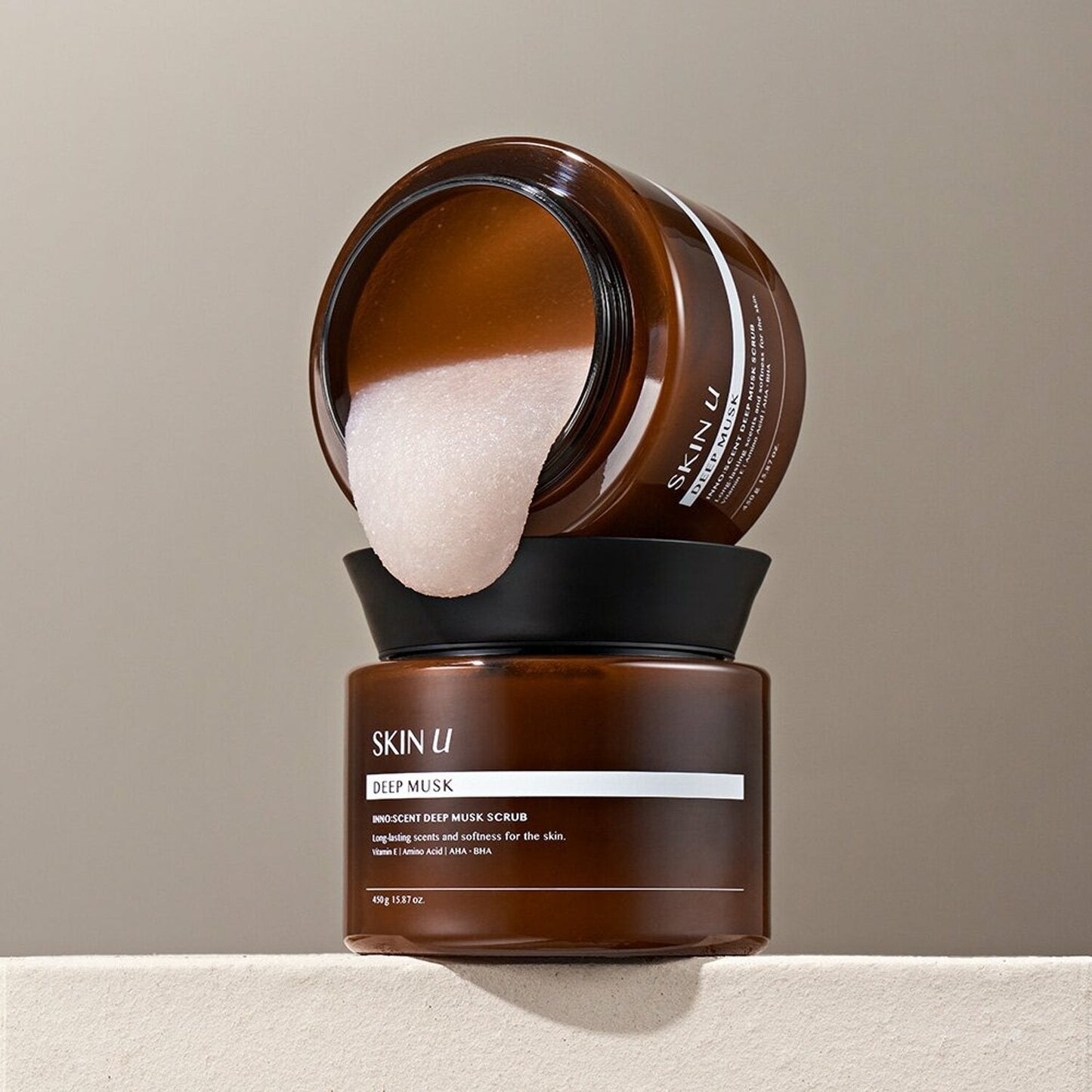 Say goodbye to ingrown hairs and acne with SKIN U Acne Ingrown Hair Care Scrub 450g. Exfoliate and treat for clearer, smoother skin