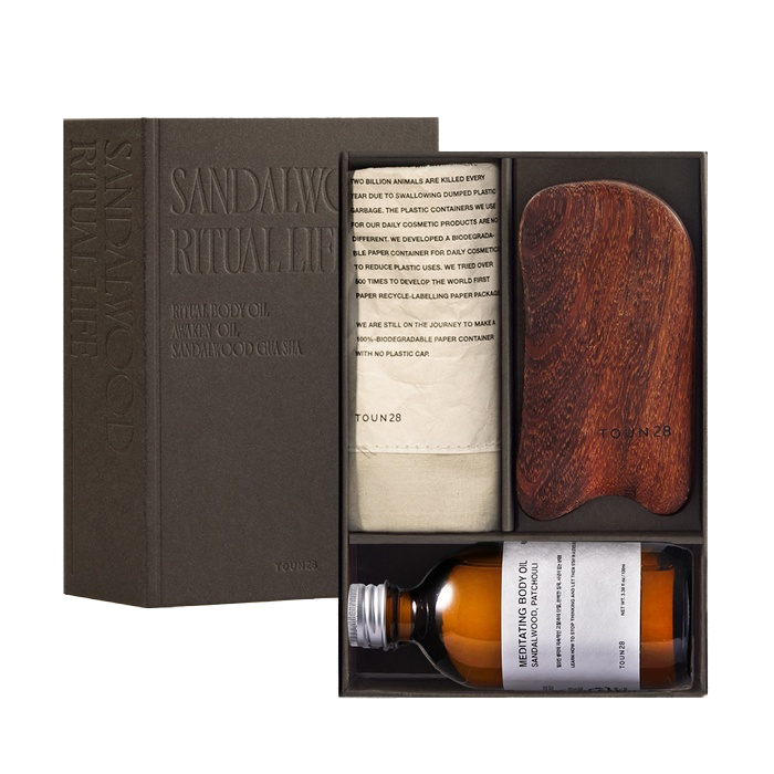 TOUN28 Sandalwood Ritual Life Gift Set (Body Oil+Gua Sha)