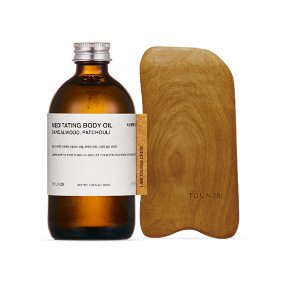 TOUN28 Sandalwood Ritual Life Gift Set (Body Oil+Gua Sha)