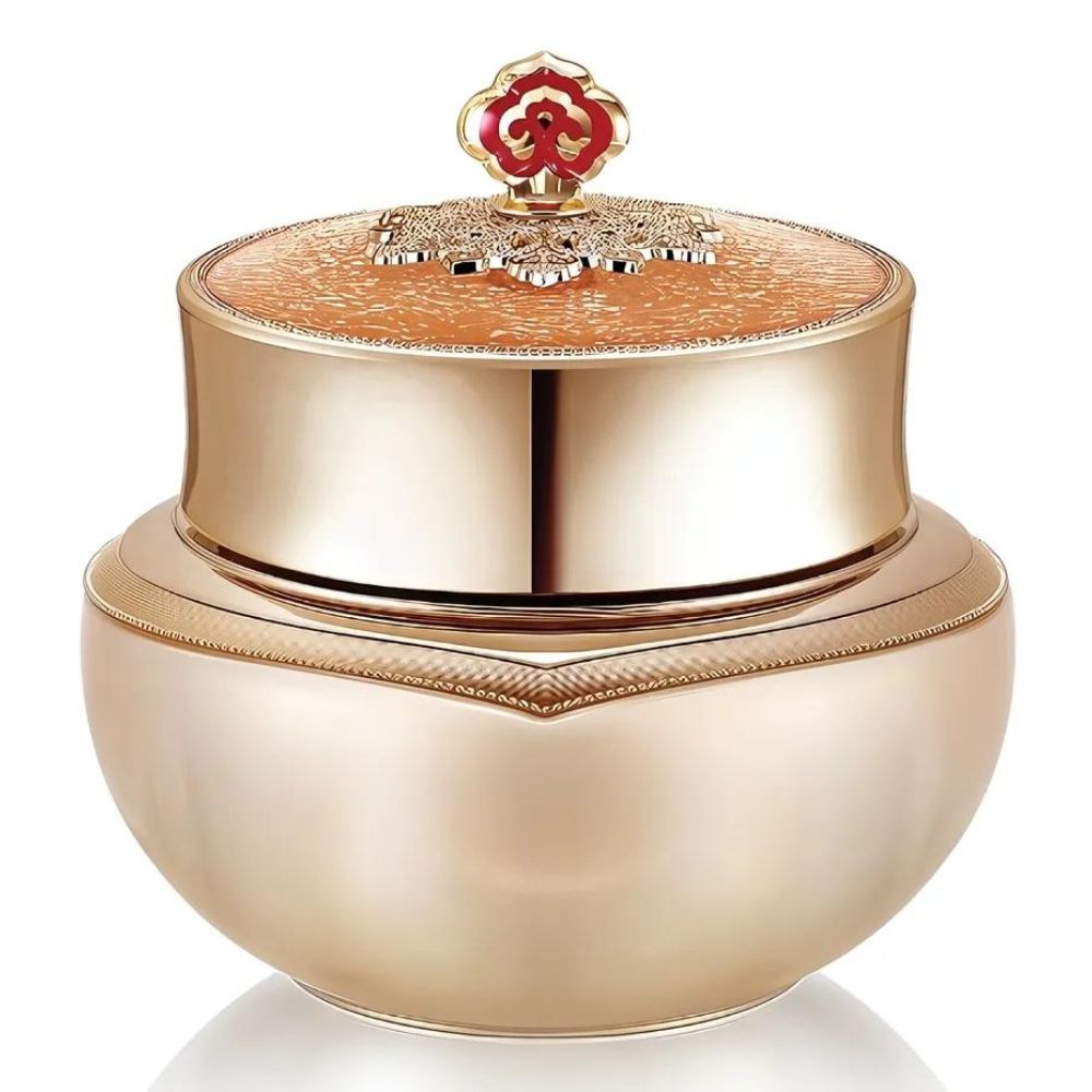 It deeply nourishes and revitalizes the skin, promoting a youthful and radiant complexion.