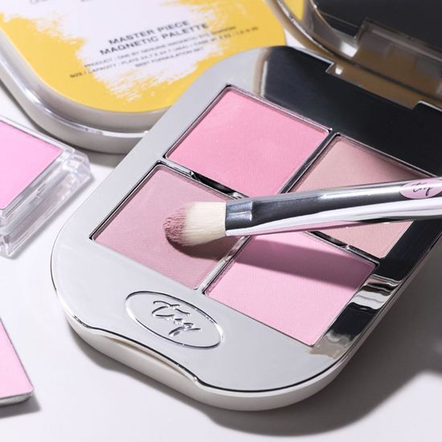 Tooq One by Genuine Magnetic Eyeshadow Palette 3 Types