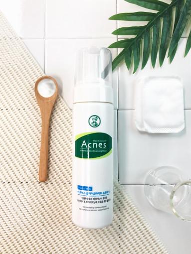 ACNES Clear and White Foaming Wash 150ml - KLO