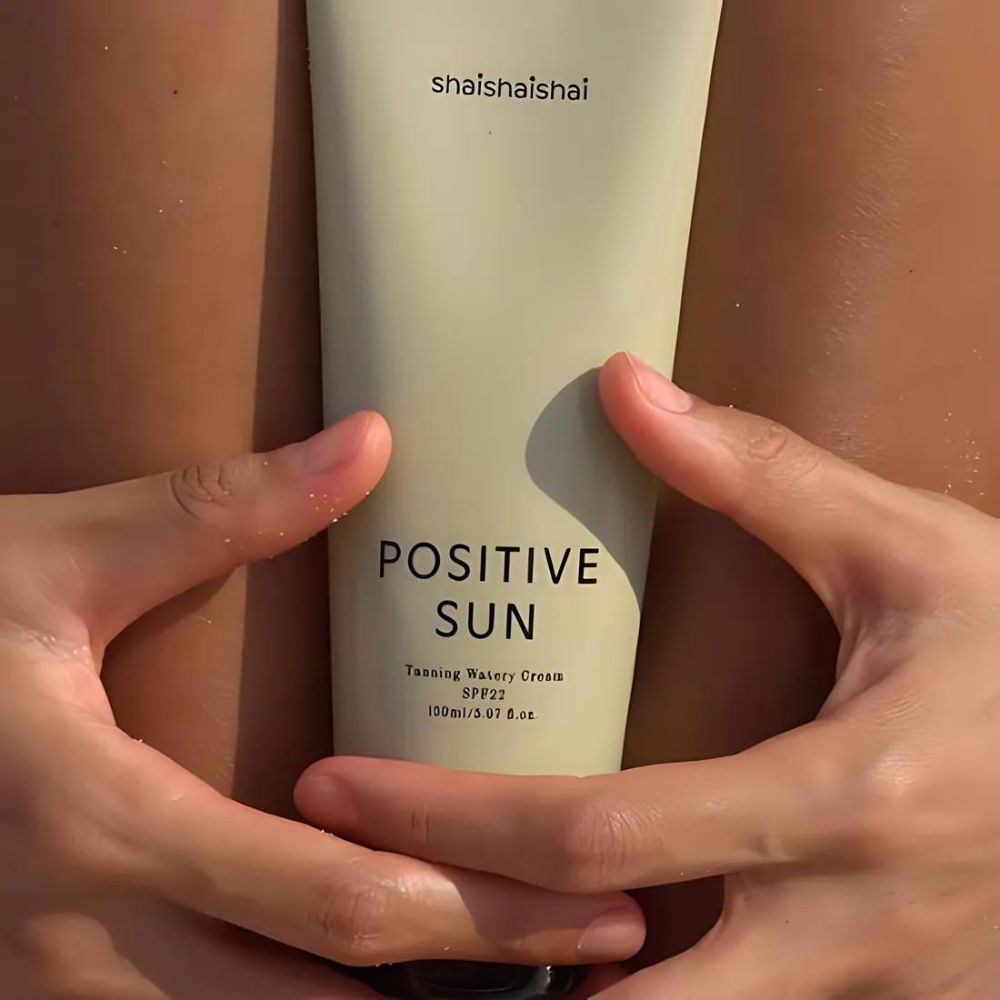 shaishaishai Positive Sun Tanning Watery Cream SPF22