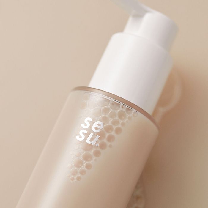 simply works SESU Vegan Milk Tea Cleanser 120ml