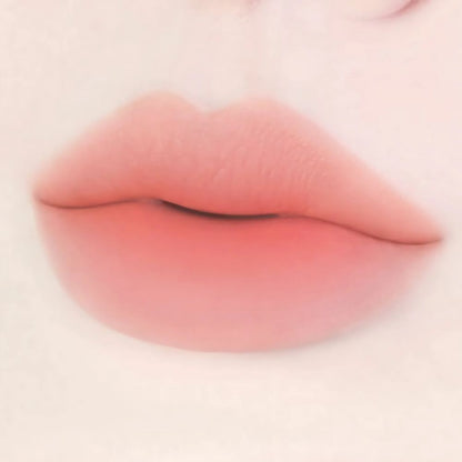 WAKEMAKE Sheer Blurring Matte Stick 3.5g in 02 Slow Moment shade.