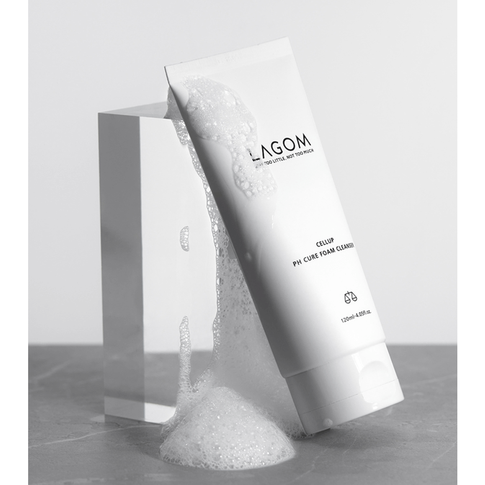 LAGOM Cellup pH Cure Foam Cleanser 120ml - KLO