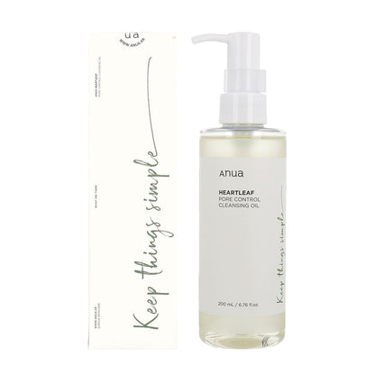 Anua Heartleaf Pore Control Cleansing Oil 200ml bottle on white background.
