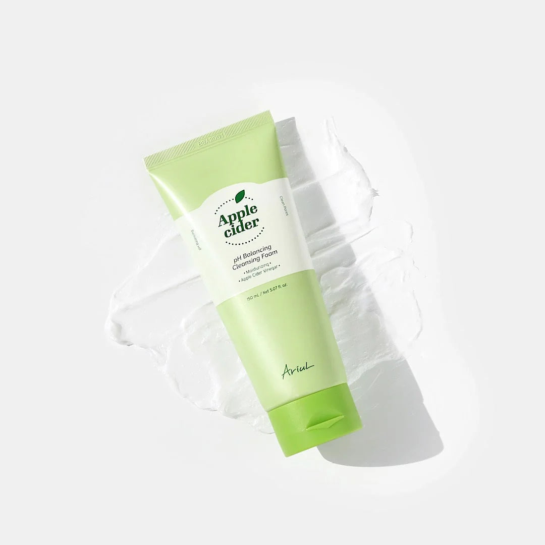 Ariul Apple Cider pH Balancing Cleansing Foam 150ml