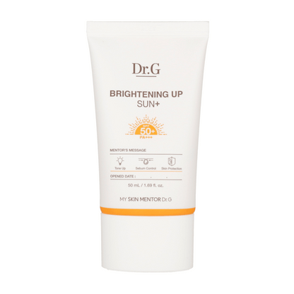 This sunscreen features a lightweight, non-greasy formula that offers SPF50+ PA+++ protection against harmful UV rays.