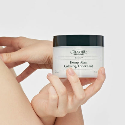 Calming HEVOIR Hemp Stem Toner Pad - 90 pads infused with 130ml of hemp stem extract for soothing skin.