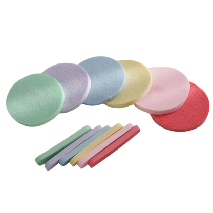 Soft sponge for gentle cleansing, perfect for a refreshing and soothing skincare routine. Ideal for all skin types.