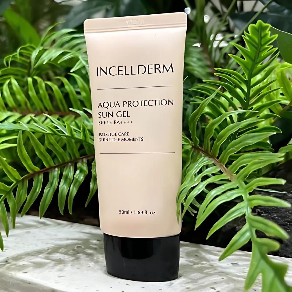 Designed to provide broad-spectrum protection from harmful UVA and UVB rays, this sun gel ensures comprehensive defense against sun damage.