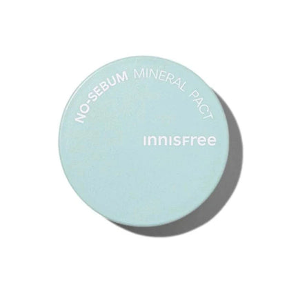 The Innisfree No Sebum Mineral Pact (8.5g) is a popular product designed to control oil and provide a matte finish to the skin.