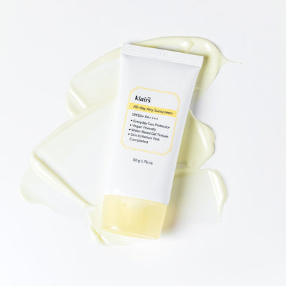  Offers SPF 50+ and PA++++, providing excellent protection against both UVA and UVB rays.