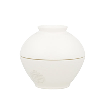 Sulwhasoo Ultimate S Eye Cream 20ml: Nourishing eye cream to combat signs of aging and improve skin texture.