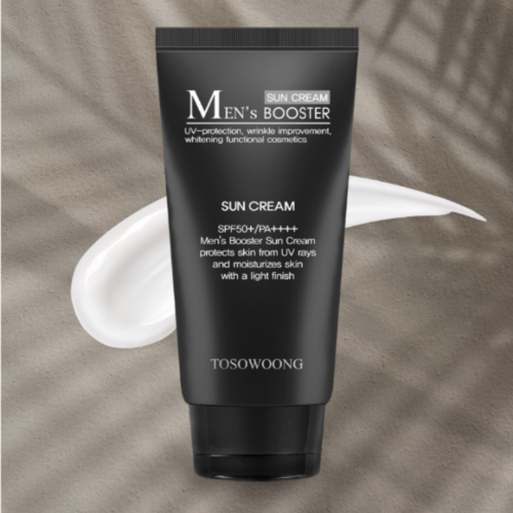 Enriched with moisturizing ingredients to keep the skin hydrated and prevent dryness throughout the day.