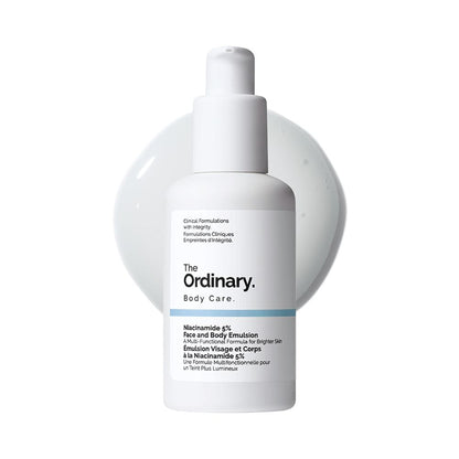 Formulated with 5% niacinamide, this emulsion helps to regulate oil production, minimize the appearance of pores, and improve uneven skin tone.