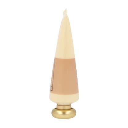 Helps to improve skin elasticity and reduce the appearance of wrinkles and fine lines on the hands.