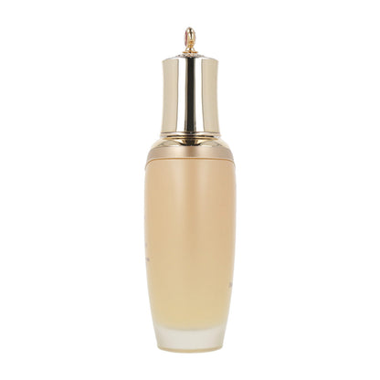 The History of Whoo Cheonyuldan Hwayul Balancer 150ml - Revitalize your skin with this powerful formula.
