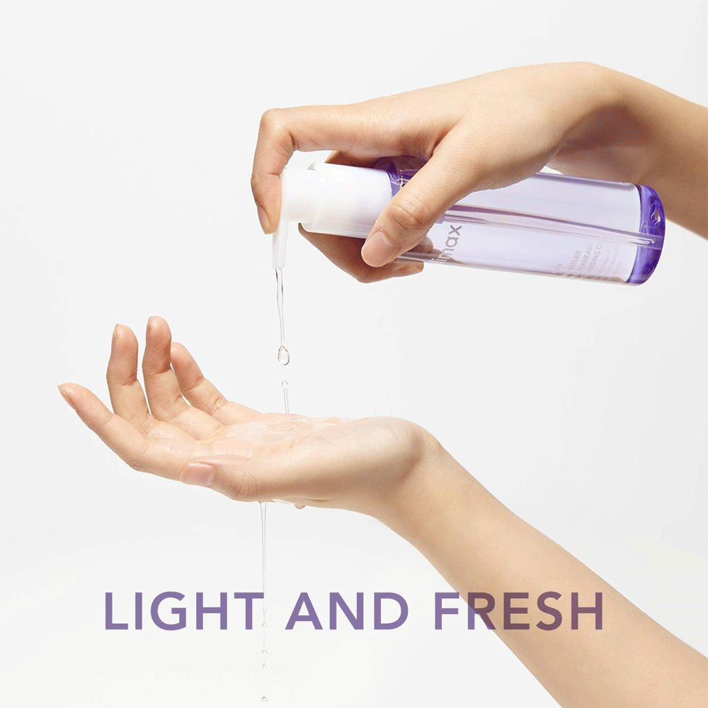  Infused with jojoba oil, known for its moisturizing and balancing properties
