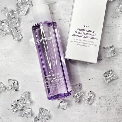  Ideal for daily use, this 150ml cleansing oil supports a clearer, smoother complexion and is suitable for all skin types, especially those prone to blackheads and congestion.