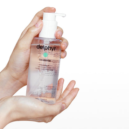 delphyr Liposome Daily Cleansing Oil 200ml