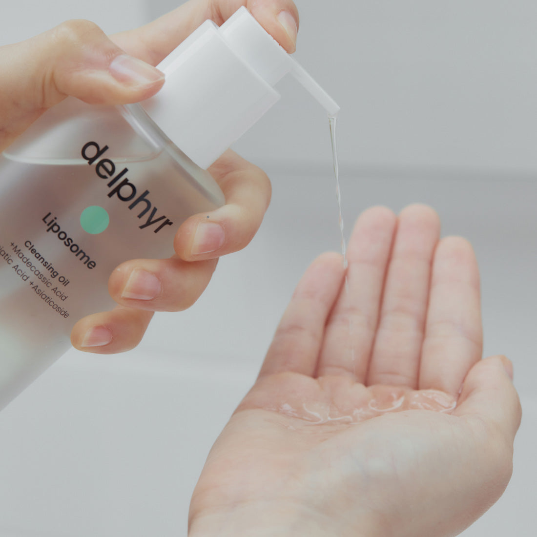 delphyr Liposome Daily Cleansing Oil 200ml