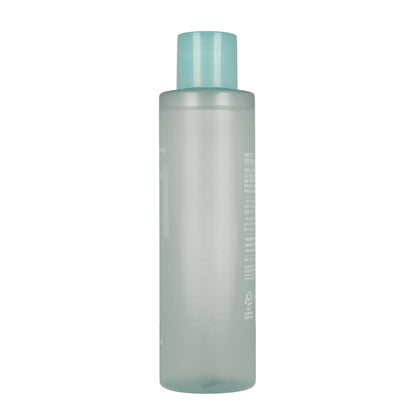 Contains calming herbs that help soothe irritated or sensitive skin.